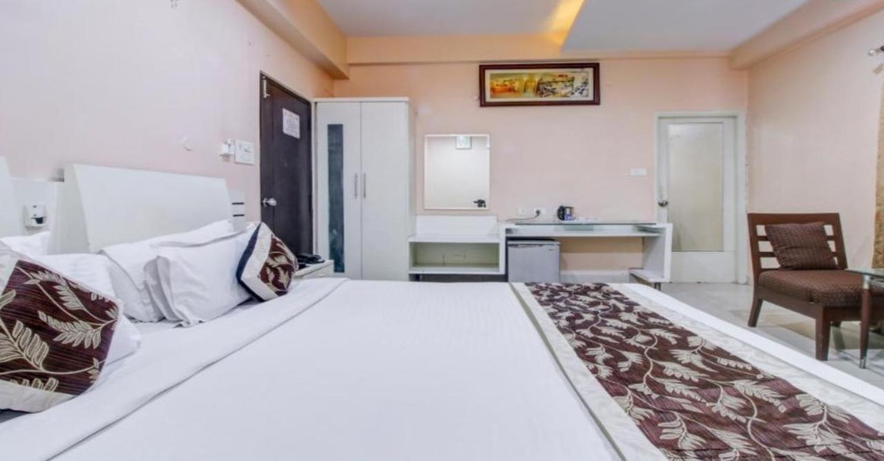 Fabexpress Tourist Plaza Χιντεραμπάντ Εξωτερικό φωτογραφία