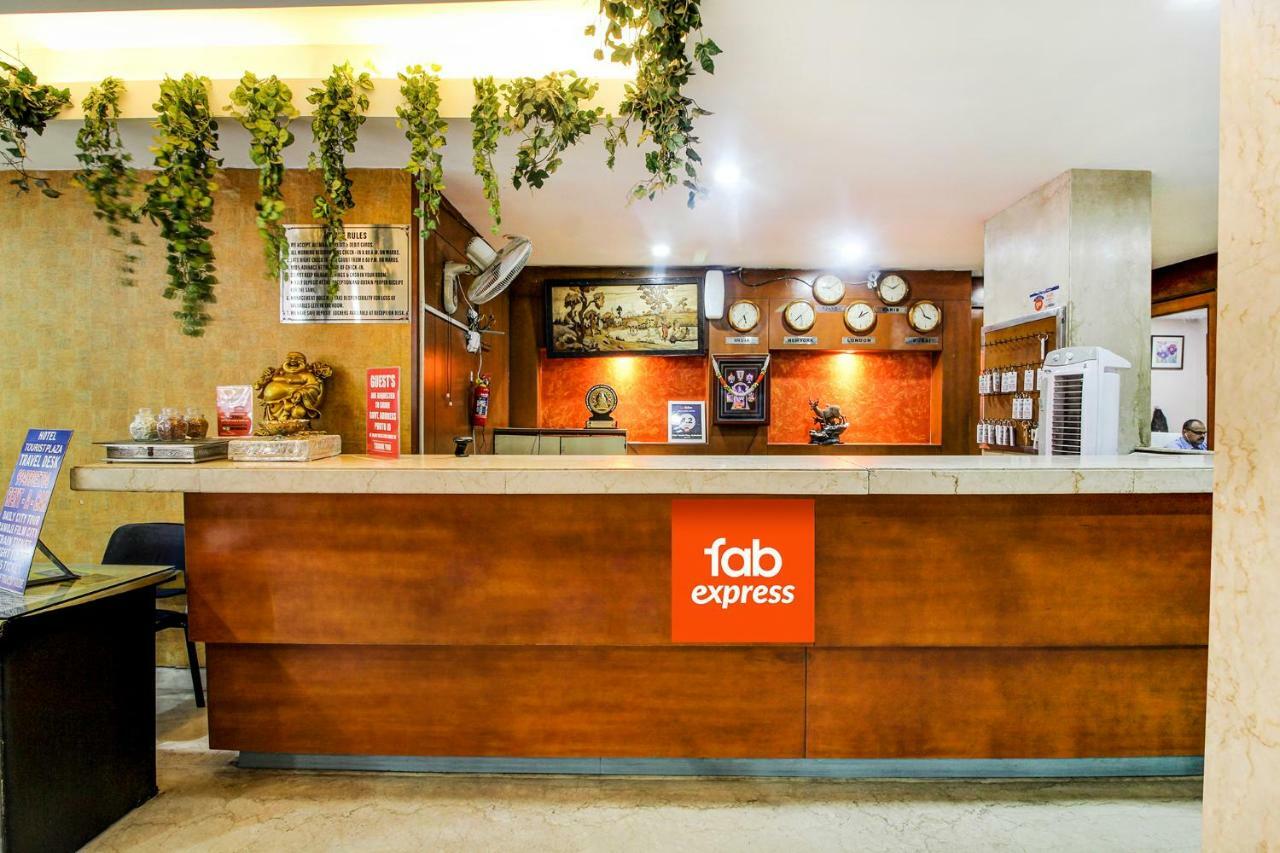 Fabexpress Tourist Plaza Χιντεραμπάντ Εξωτερικό φωτογραφία